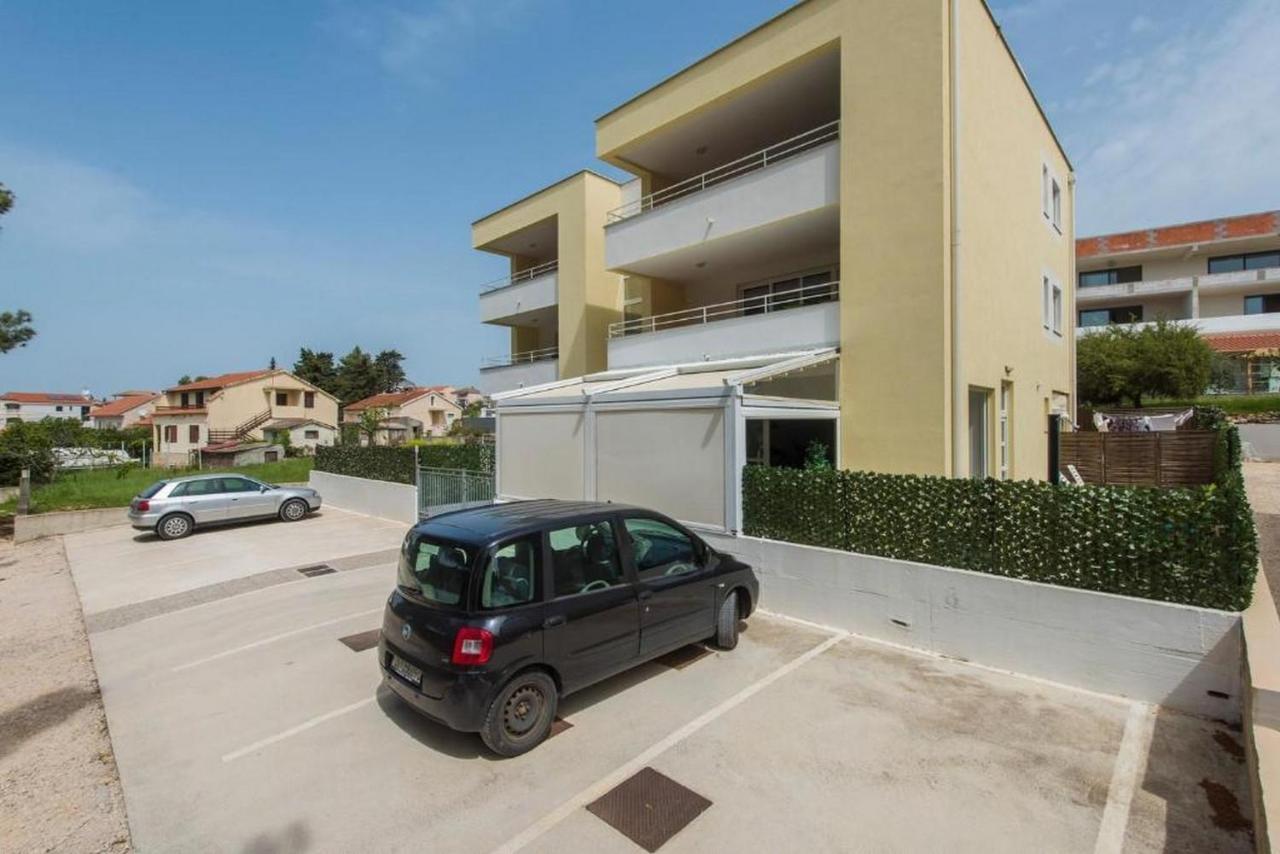Apartments Villa Ema Zadar Eksteriør bilde