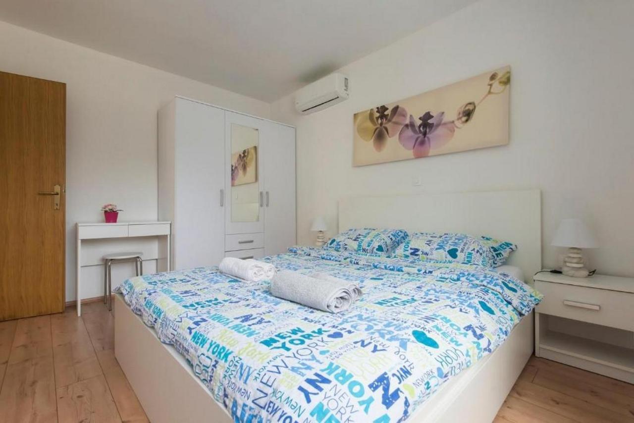 Apartments Villa Ema Zadar Eksteriør bilde