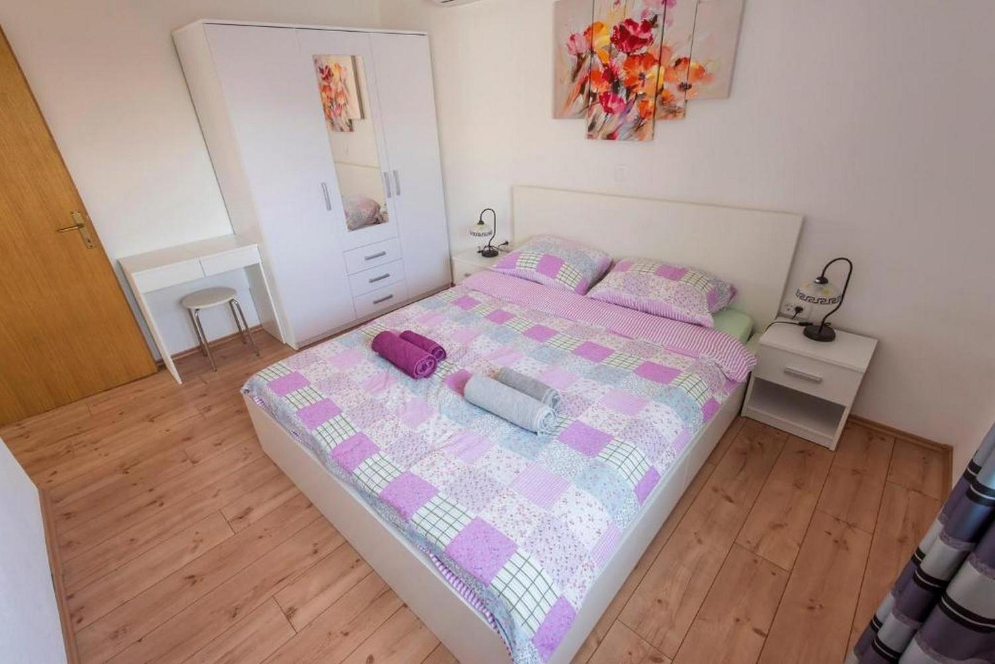 Apartments Villa Ema Zadar Rom bilde